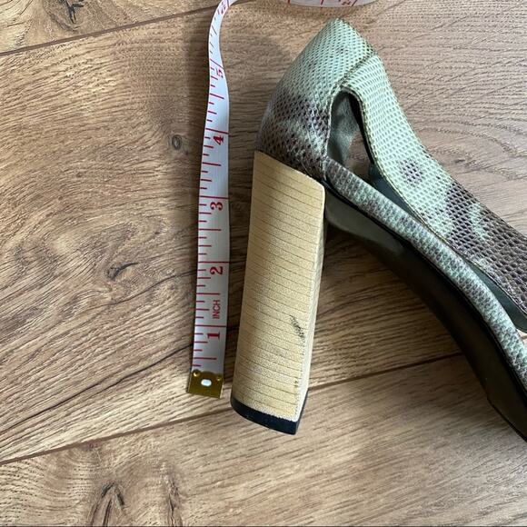 Vintage Gucci Snakeskin Open Toe Sandals Heels Ankle Gray 8B - Picture 7 of 9